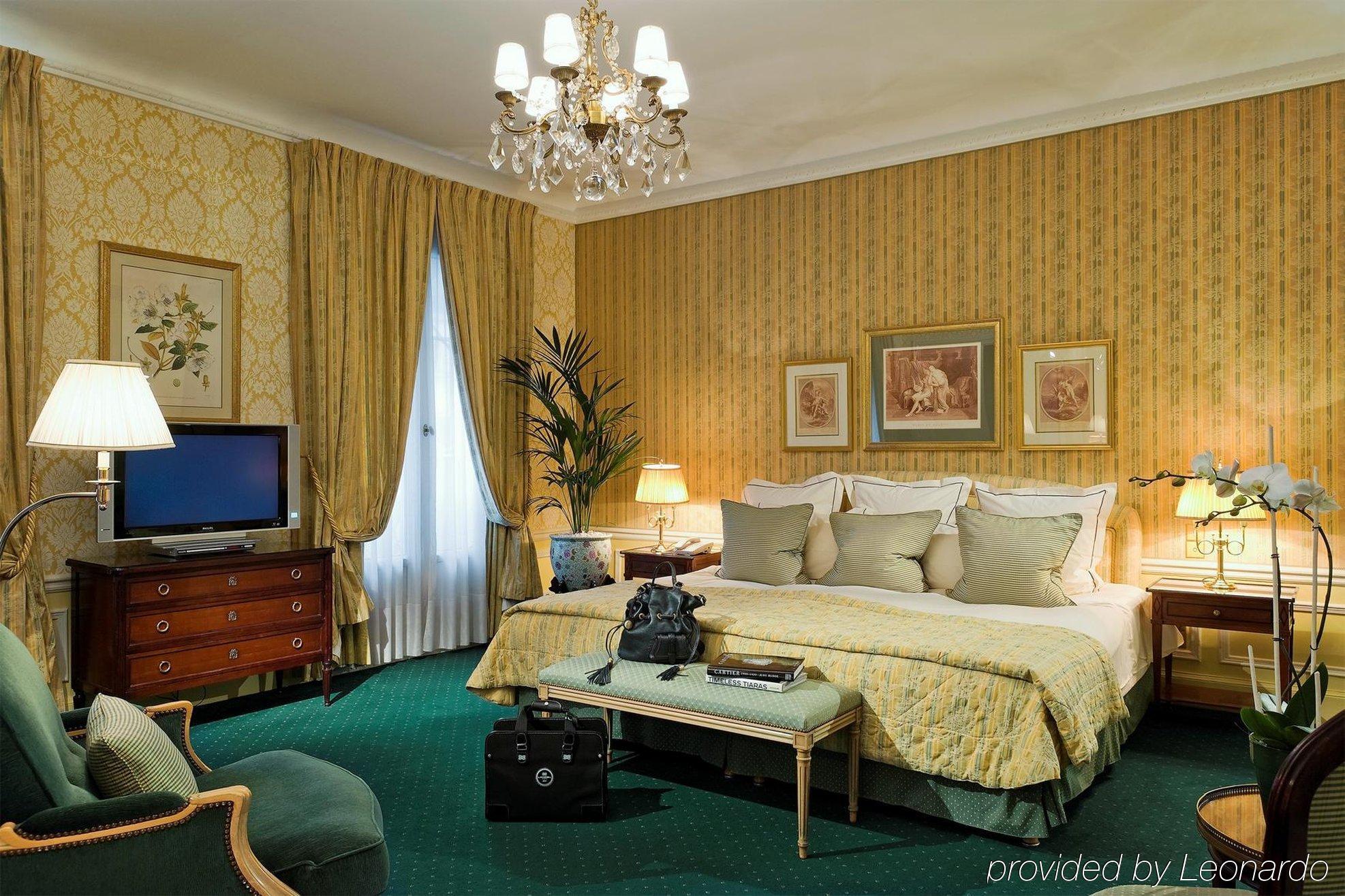 Hotel Westminster 5*